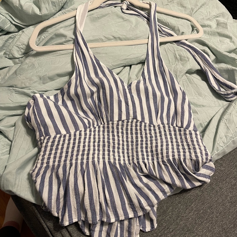 American eagle size large shirt